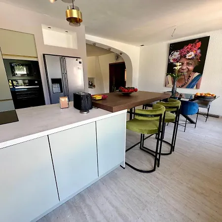 Atypique Avec Piscine 12x6 4 Pour 9 Personnes Proche Golf Dans Parc Arbore *