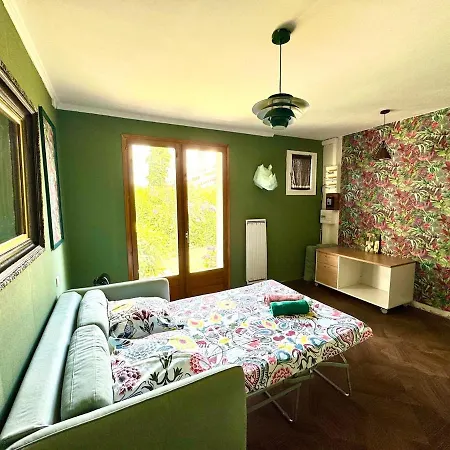 Atypique Avec Piscine 12x6 Cheminee Fdb Proche Du Golf Dans Parc Arbore Montauban