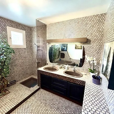 Villa Atypique Avec Piscine 12x6 Cheminee Fdb Proche Du Golf Dans Parc Arbore Montauban