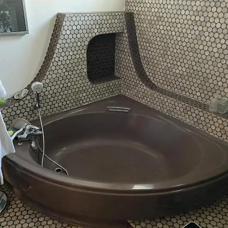 Atypique Avec Piscine 12x6 4 Pour 9 Personnes Proche Golf Dans Parc Arbore 빌라