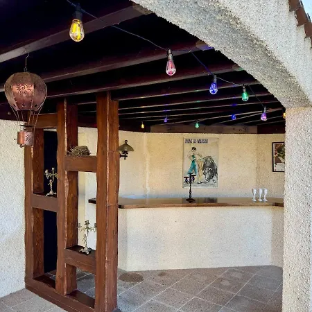 Atypique Avec Piscine 12x6 Cheminee Fdb Proche Du Golf Dans Parc Arbore