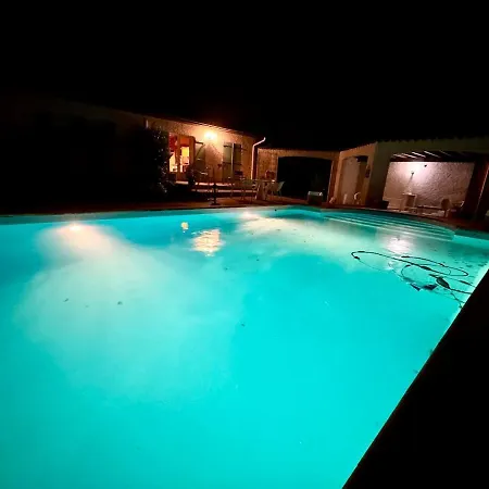 Atypique Avec Piscine 12x6 4 Pour 9 Personnes Proche Golf Dans Parc Arbore 빌라