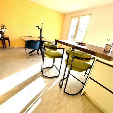 Atypique Avec Piscine 12x6 4 Pour 9 Personnes Proche Golf Dans Parc Arbore *